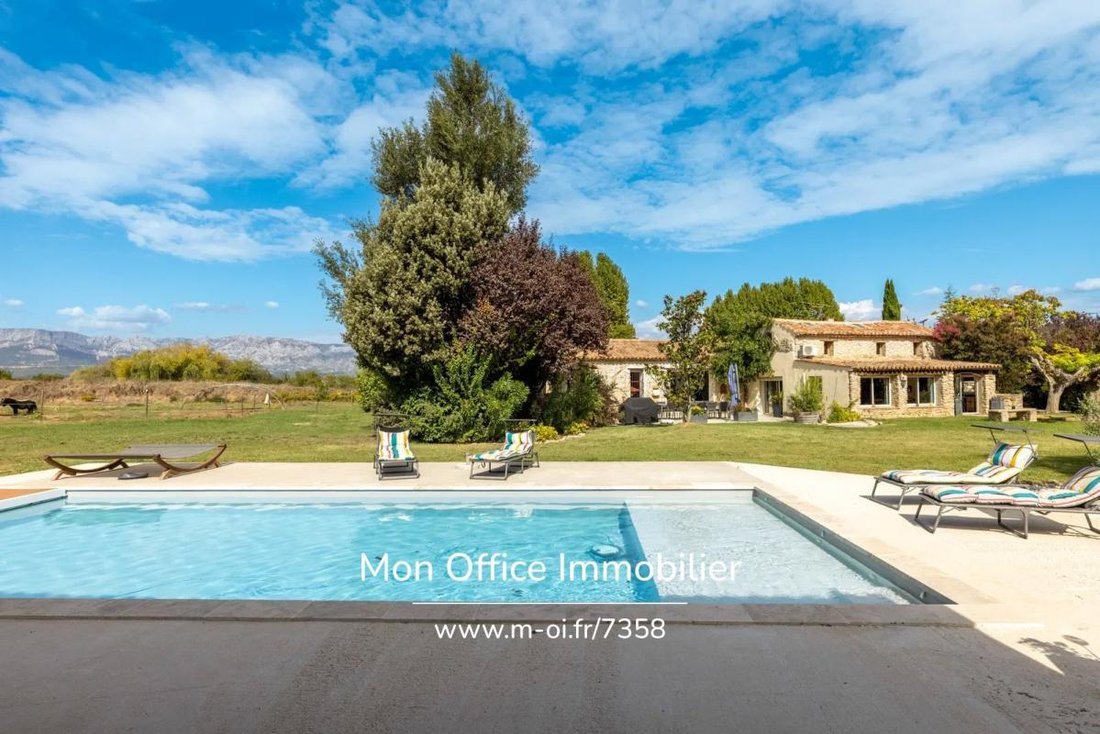 Casa en Trets, Provenza-Alpes-Costa Azul, Francia 1 - 19044571