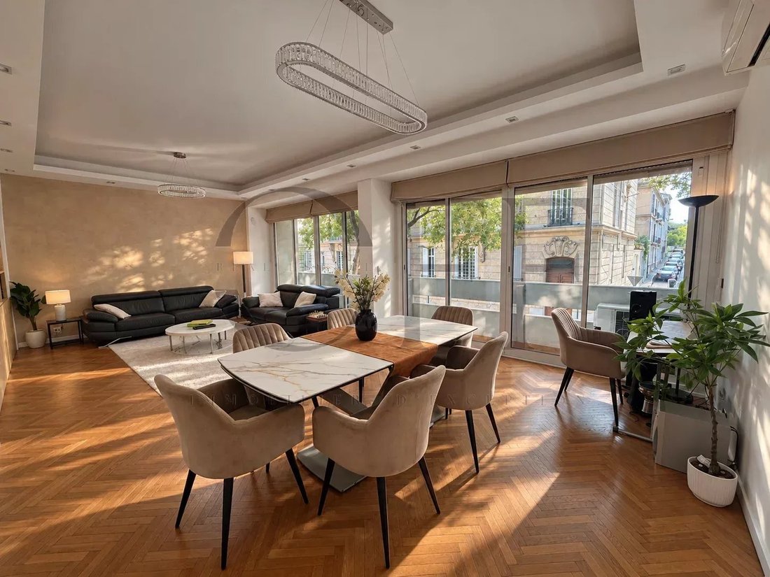 Apartment in Périer, 8e Arrondissement, Marseille 1 - 19044520
