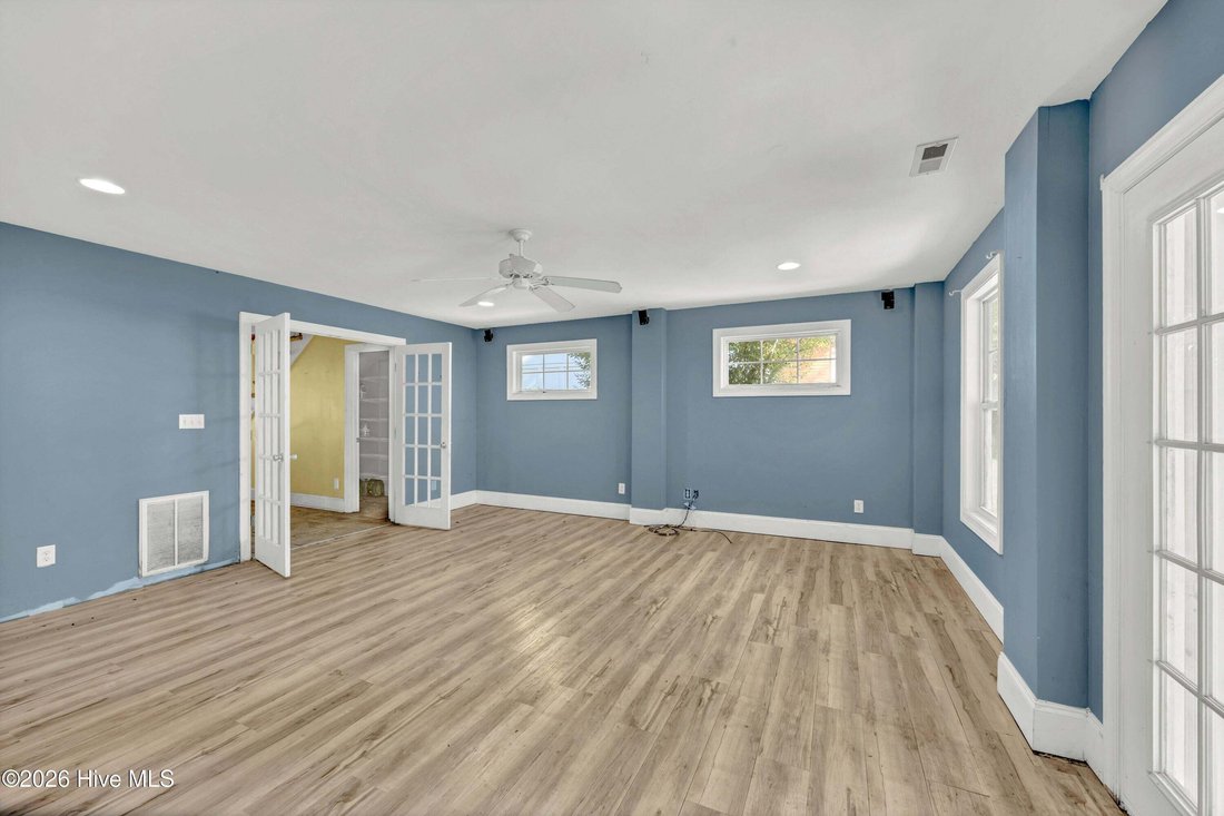 Casa en Carolina Beach, Carolina del Norte, Estados Unidos 5 - 19043776