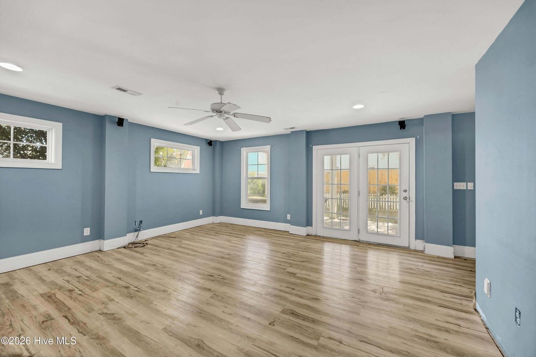 Casa en Carolina Beach, Carolina del Norte, Estados Unidos 4 - 19043776