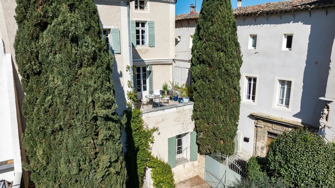 Estate in Mazan, Provence-Alpes-Côte d'Azur, France 1 - 19044381