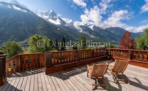 Chalet in Chamonix-Mont-Blanc, Auvergne-Rhône-Alpes, France 1