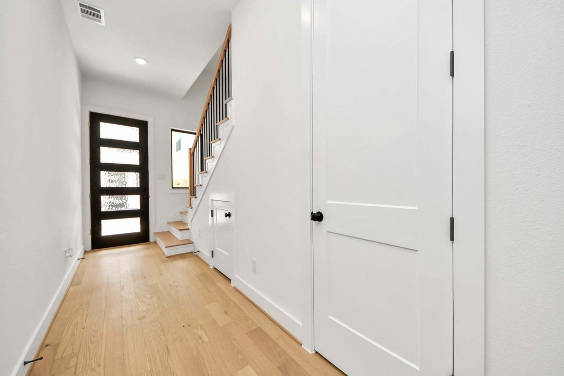 Townhouse in Houston, Texas, United States 4 - 19044097