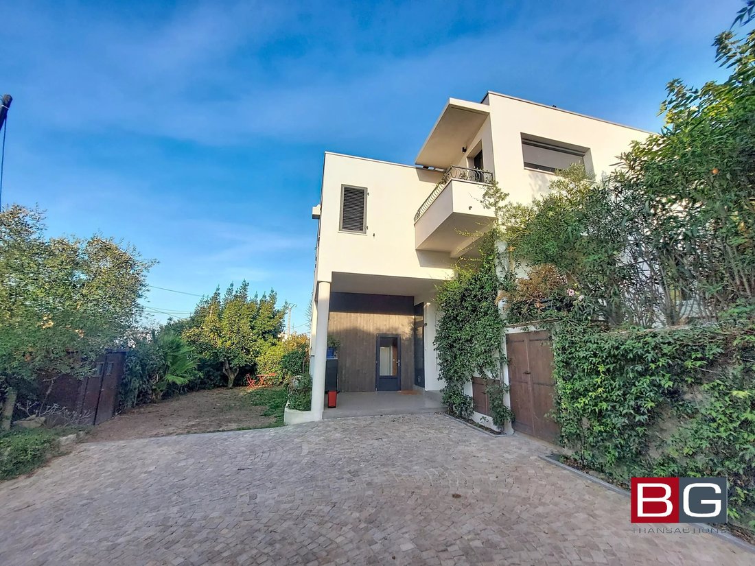 House in Riquebonne-Ferratone-Pizou, Vallauris, France 1 - 19043958