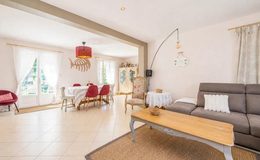 Maison à Ronquerolles, Île-de-France, France 1