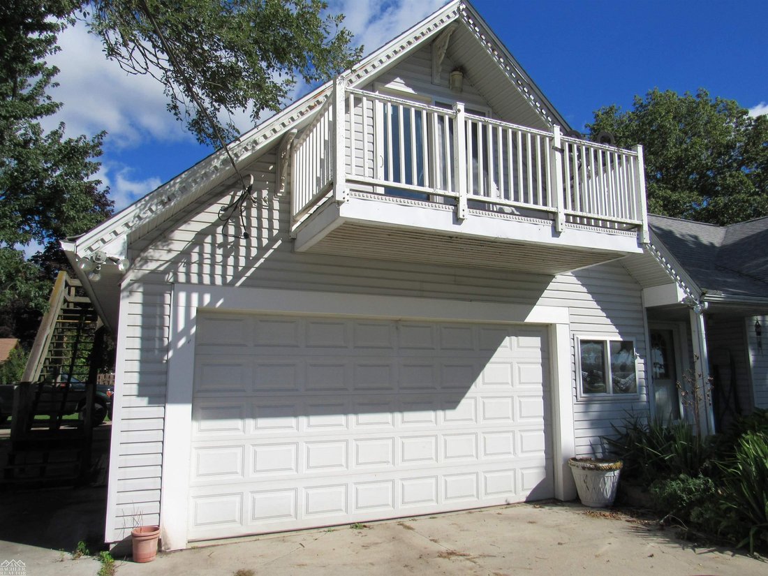 House in Clay Township, Michigan, United States 3 - 19043875