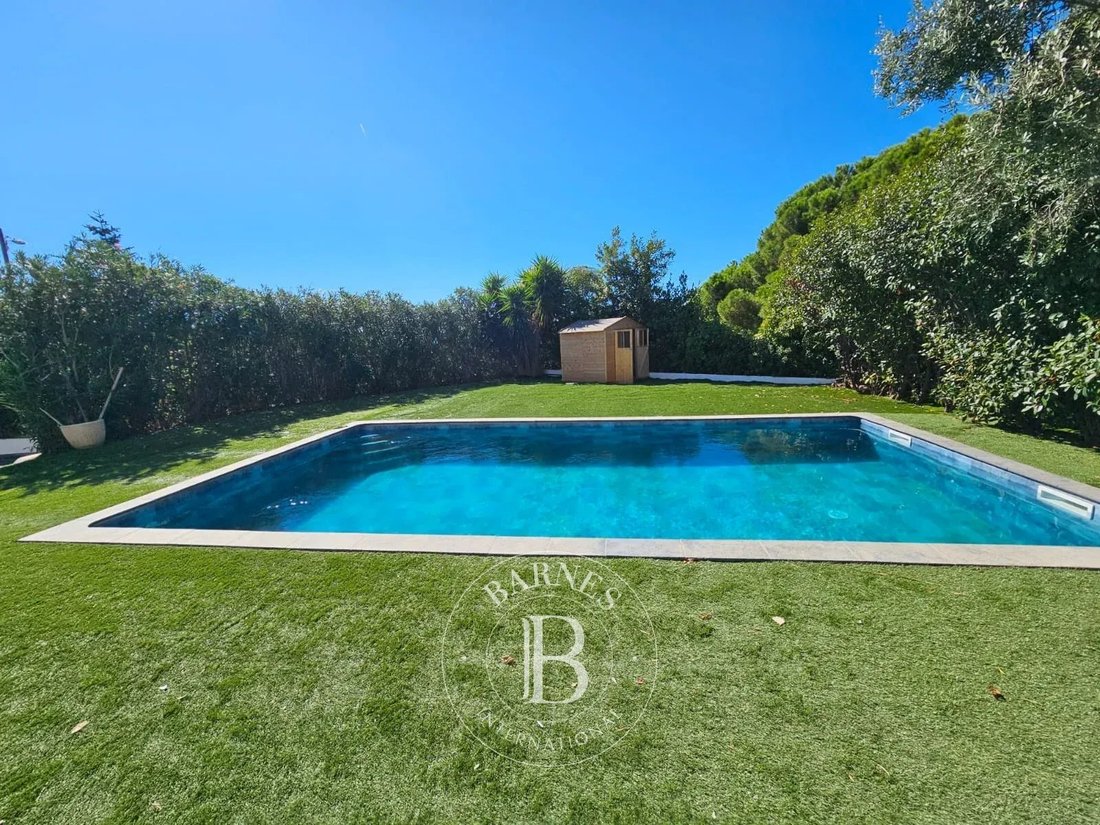 Villa in French Riviera, Provence-Alpes-Côte d'Azur, France 2 - 19044217