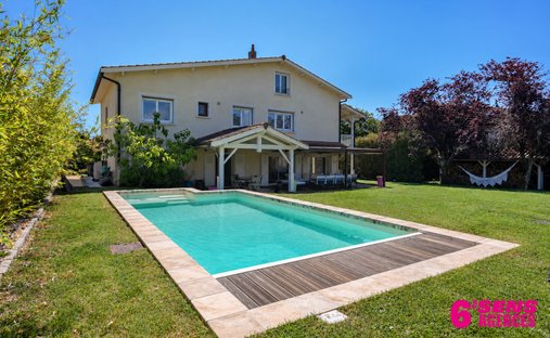 Maison à Zone Centrale, Chaponost, France 1
