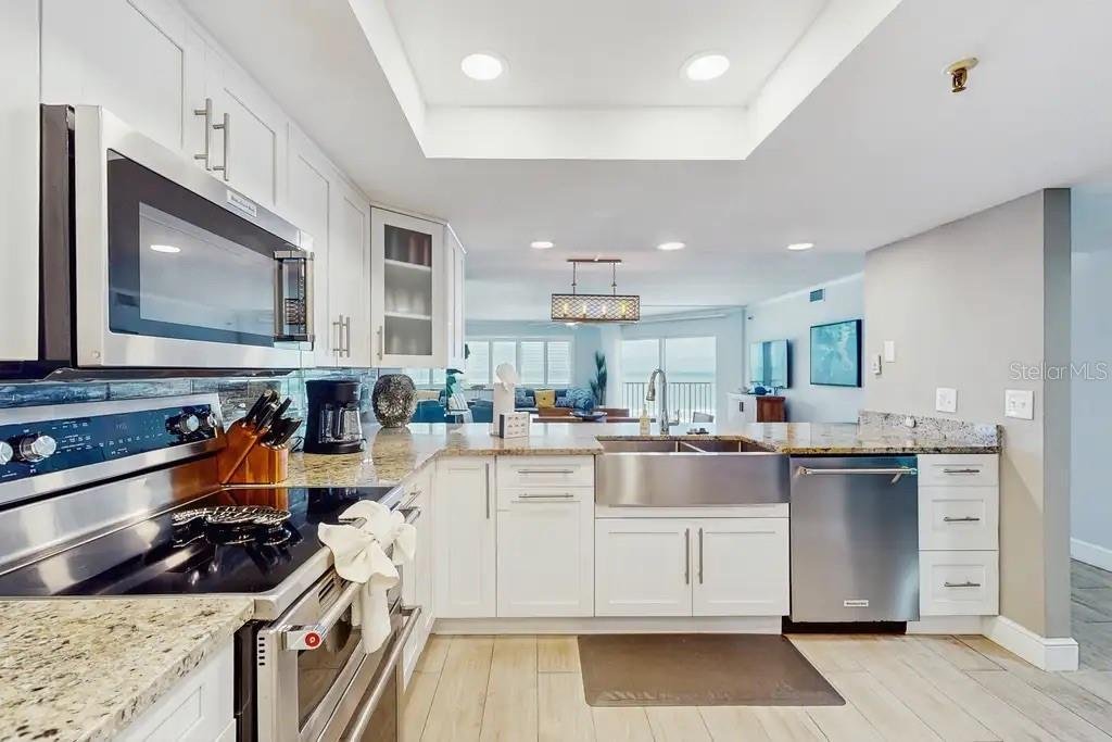 Condo in Indian Shores, Florida, United States 4 - 19043648