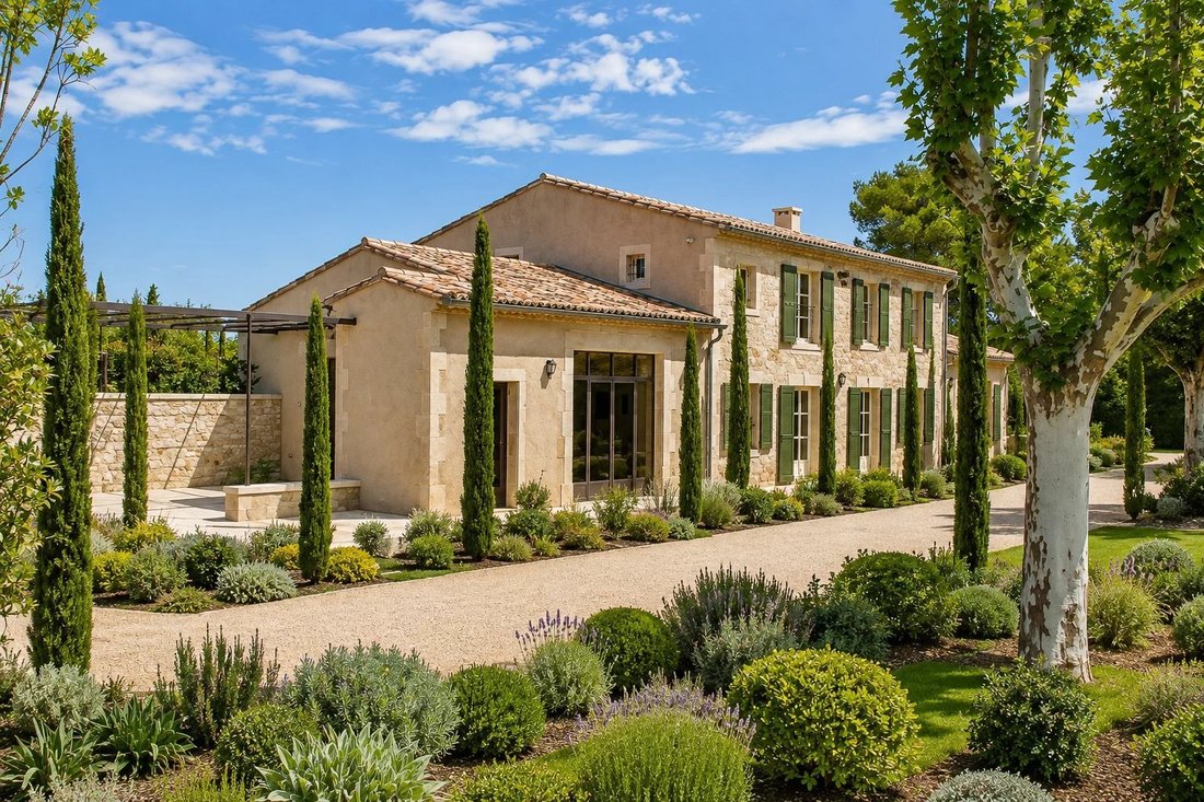 Maisons de campagne à Eygalières, Provence-Alpes-Côte d'Azur, France 1 - 19044252