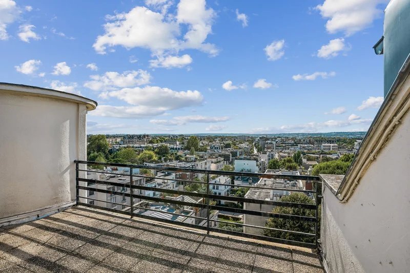 Apartment in La Plaine des Sablons, Neuilly-sur-Seine, France 1 - 19044537