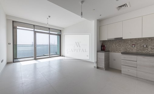 Apartment in Business Bay, Dubai, United Arab Emirates 1
