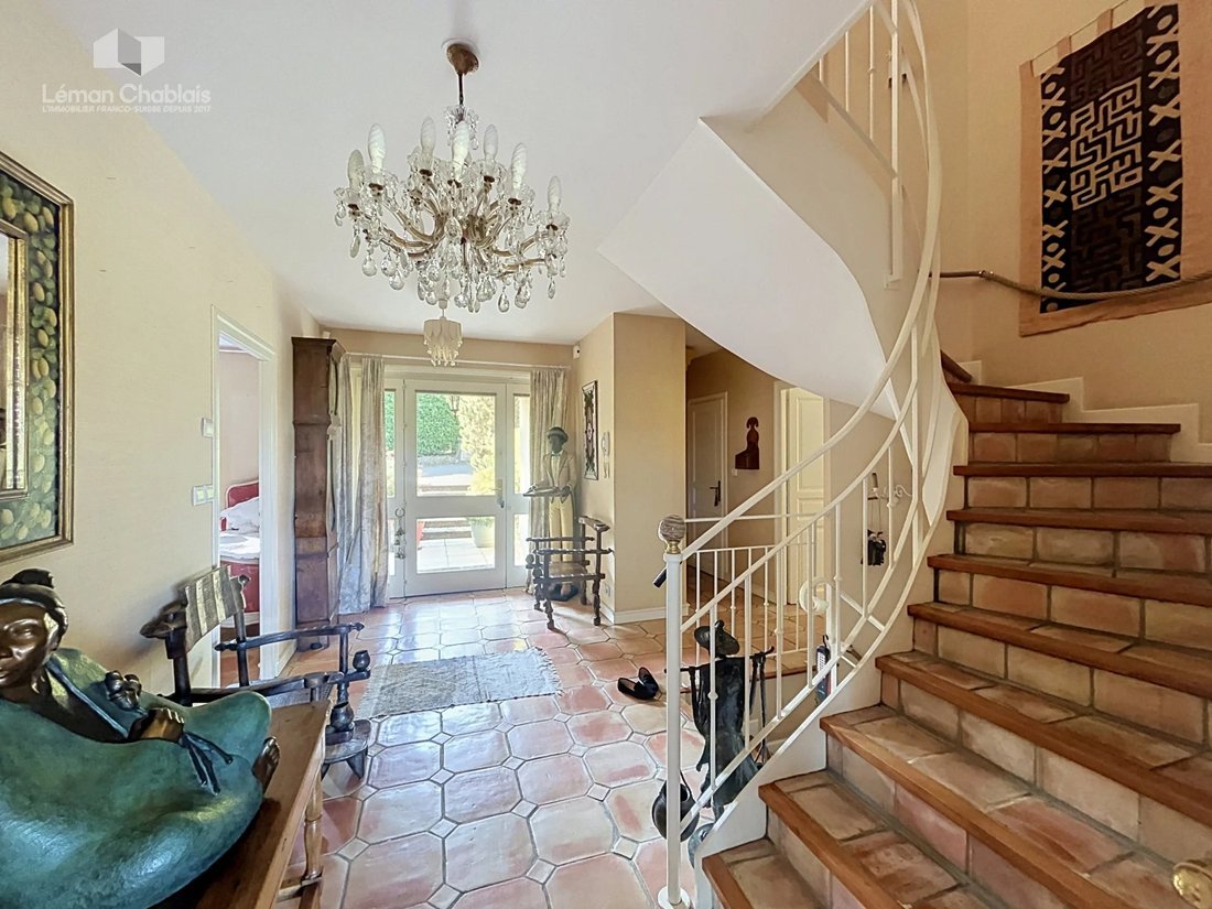Maison à Neuvecelle, Auvergne-Rhône-Alpes, France 2 - 19043929