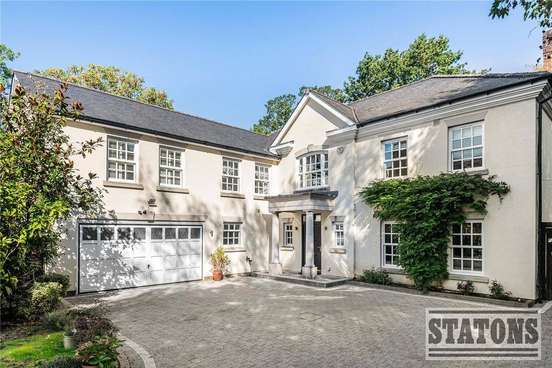 House in Cockfosters, Enfield, England 1 - 19043789