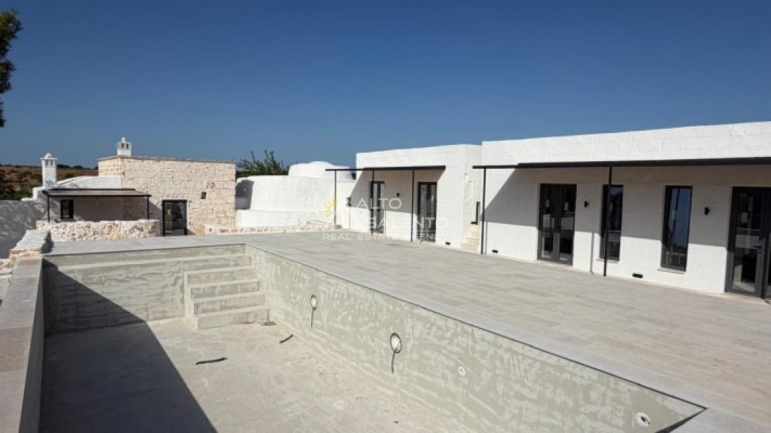 Villa a Ostuni, Puglia, Italia 2 - 18682006