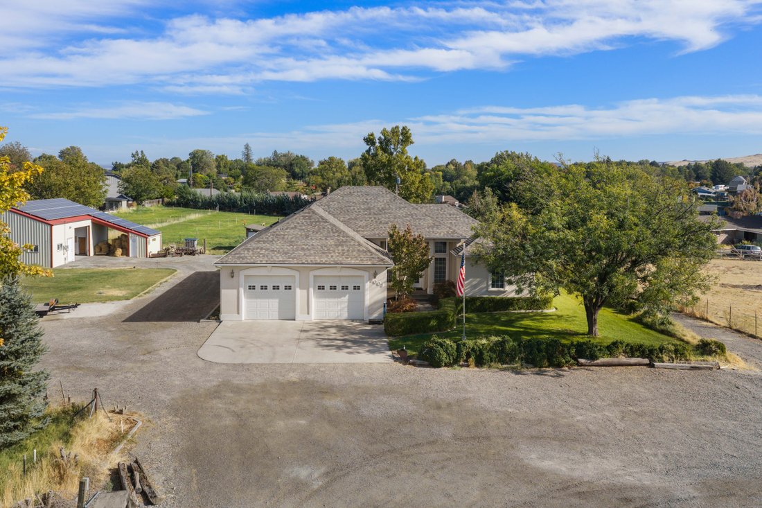 House in Kennewick, Washington, United States 1 - 19044498