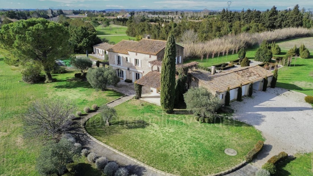 Landhaus in Cavaillon, Provence-Alpes-Côte d'Azur, Frankreich 1 - 19044430