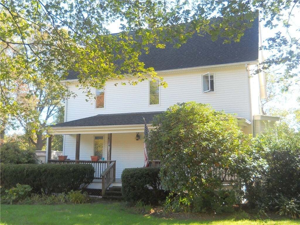 Hopkinton, Rhode Island, United States 1 - 19035361