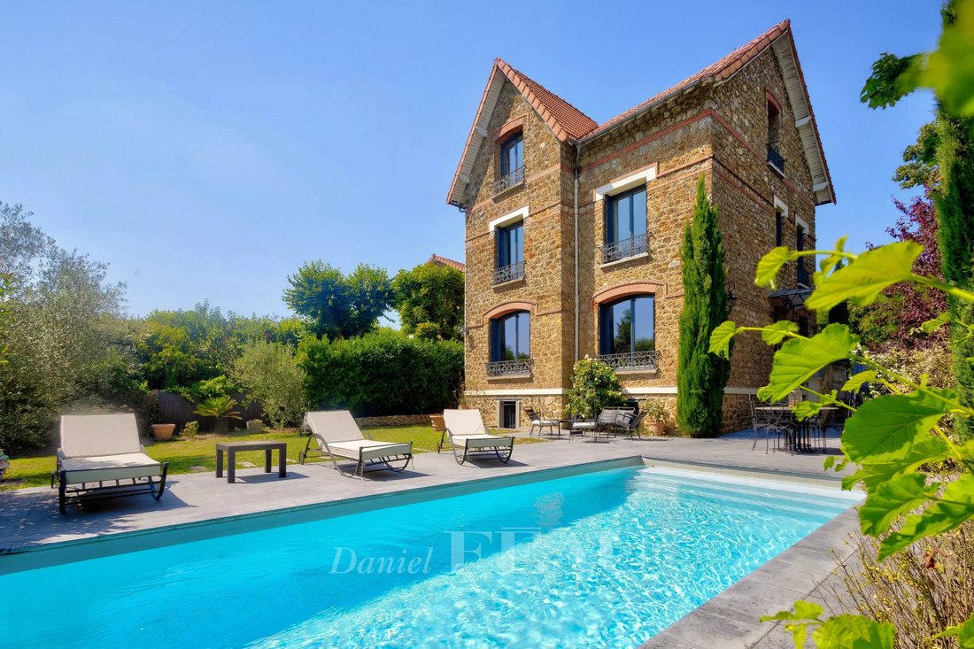 House in Saint-Cloud, Ile-de-France, France 1 - 19044299