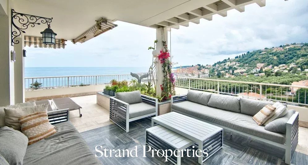 Apartment in Menton, Provence-Alpes-Côte d'Azur, France 1 - 19043475