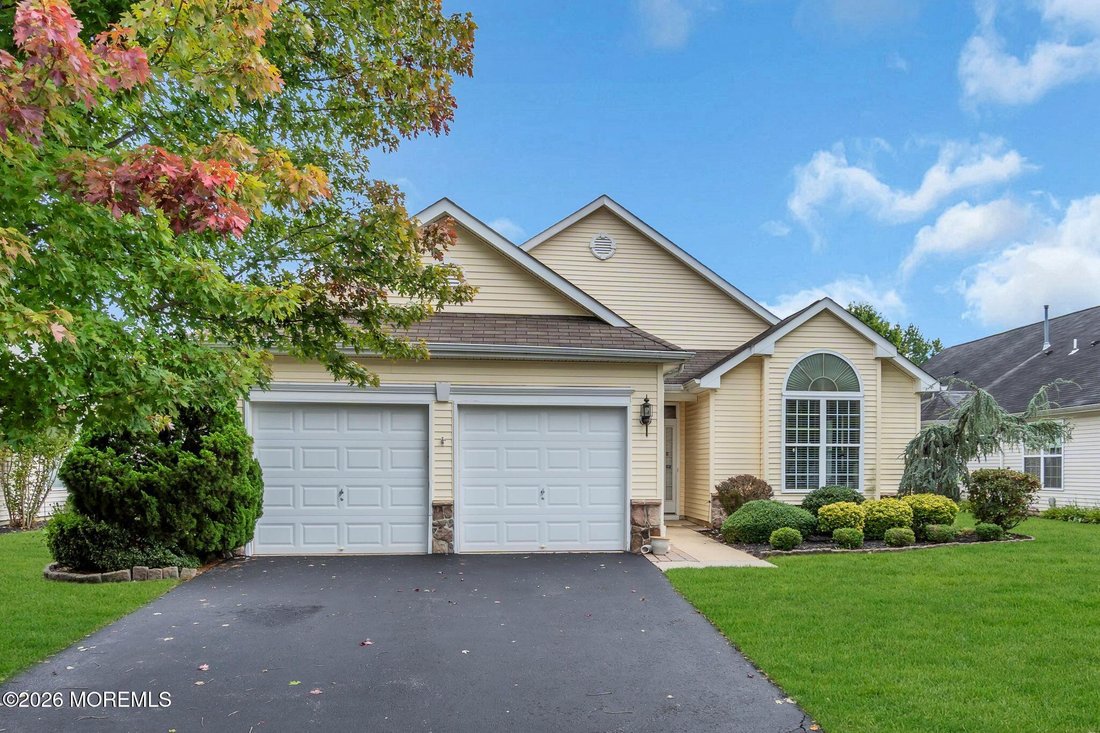 House in Lakewood Township, New Jersey, United States 1 - 19043513