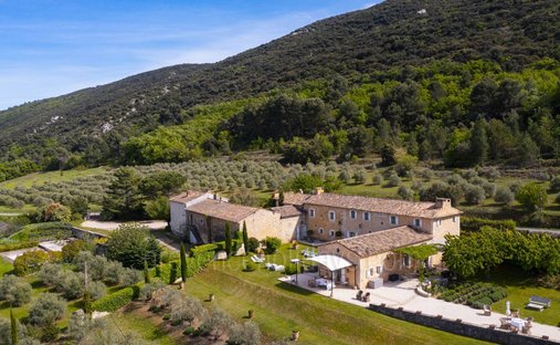 Casa de Campo en Bonnieux, Provenza-Alpes-Costa Azul, Francia 1