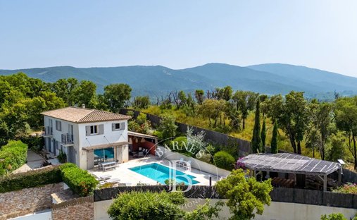 Villa à Grimaud, Provence-Alpes-Côte d'Azur, France 1