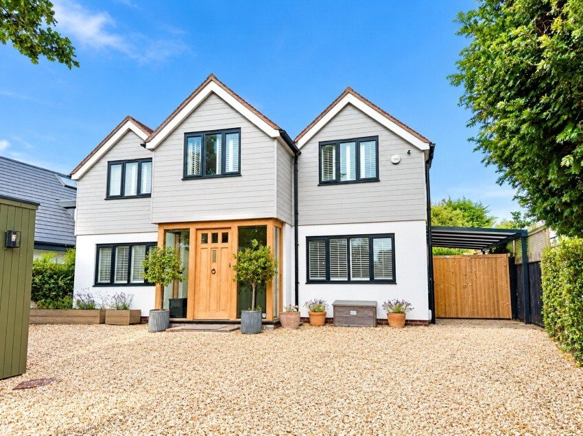 Haus in Lymington, England 1 - 19043777