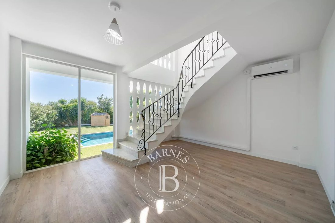Villa in French Riviera, Provence-Alpes-Côte d'Azur, France 4 - 19044217