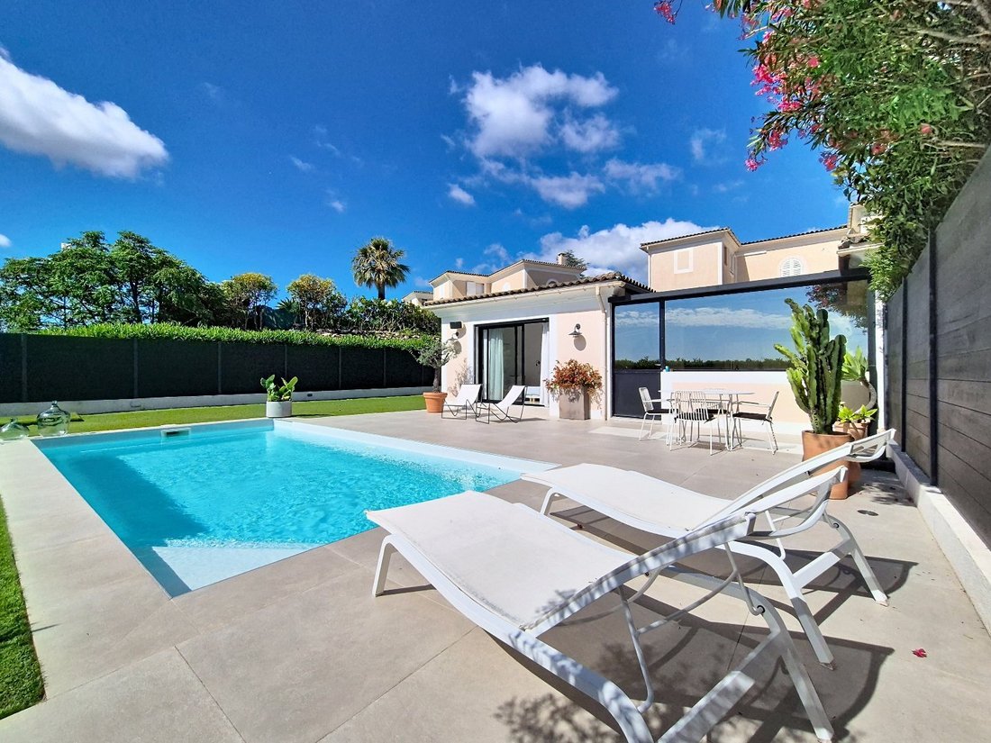 House in Vaug, Villeneuve-Loubet, France 2 - 19044183