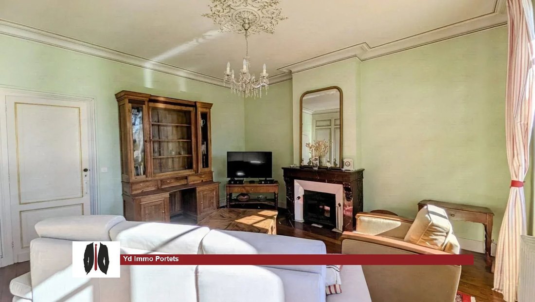 Maison de ville à Portets, Nouvelle-Aquitaine, France 1 - 19044325
