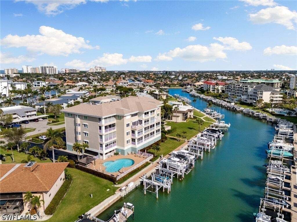 Condo in Marco Island, Florida, United States 1 - 19043462