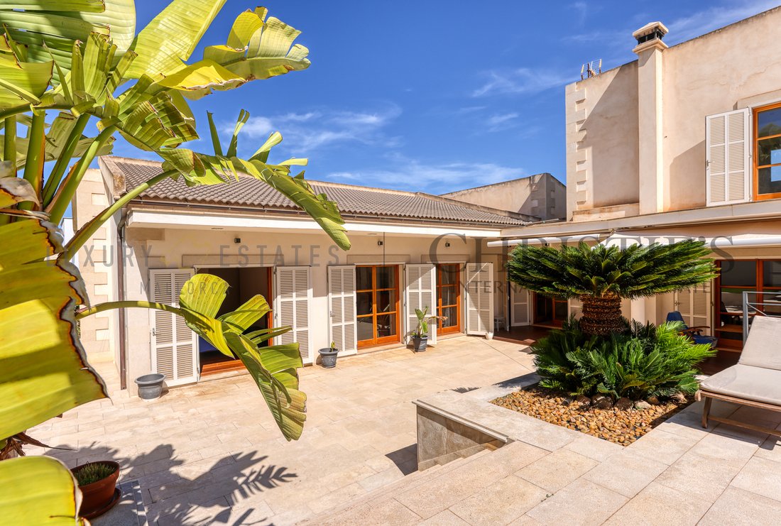 Villa in Rotes Velles, Calvia, Balearic Islands 2 - 19044223