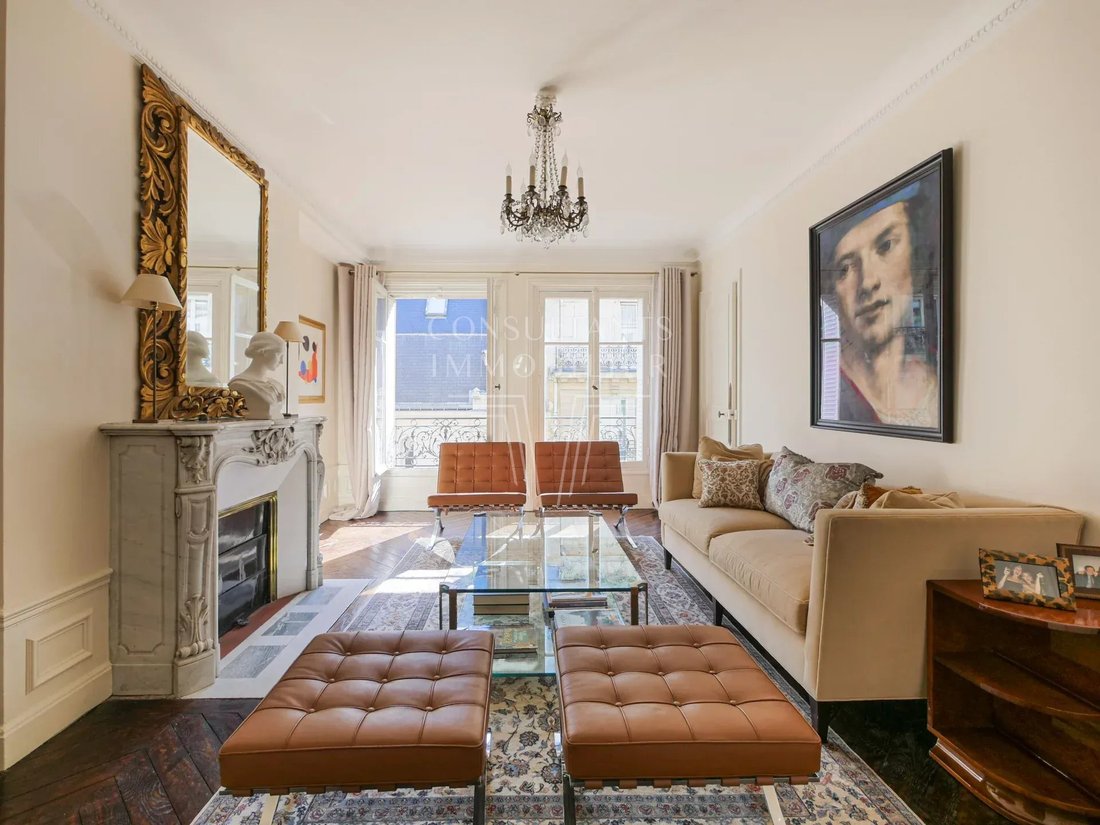 Wohnung in Triangle d'Or, Paris 8e Arrondissement, Paris 3 - 19044209
