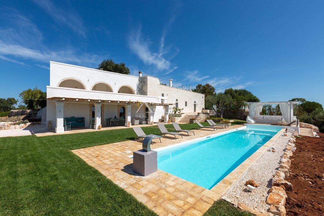 Estate in Ostuni, Apulia, Italy 3 - 19043885