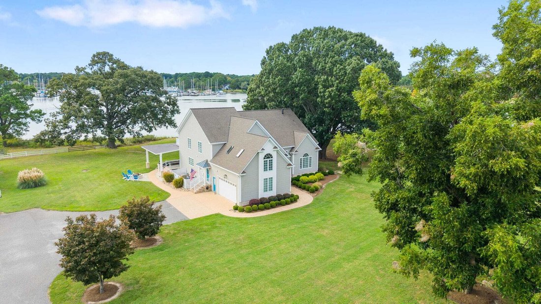 House in Hayes, Virginia, United States 3 - 19043786