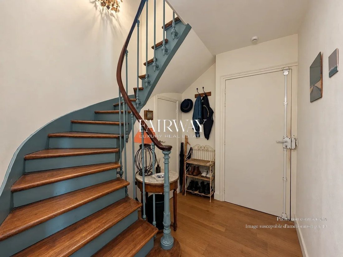 Appartement à Clichy-Trinité, Paris 9e Arrondissement, Paris 4 - 19043966
