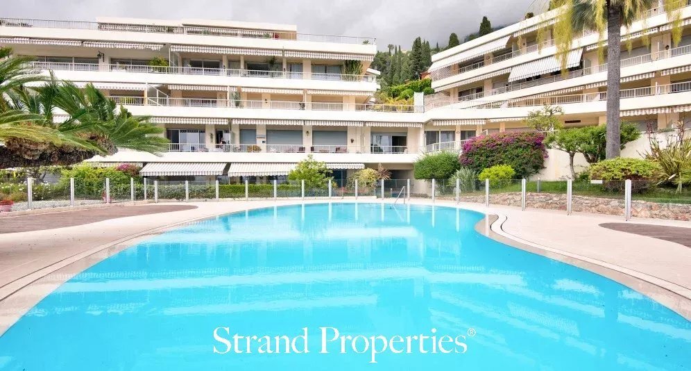 Apartment in Menton, Provence-Alpes-Côte d'Azur, France 4 - 19043475