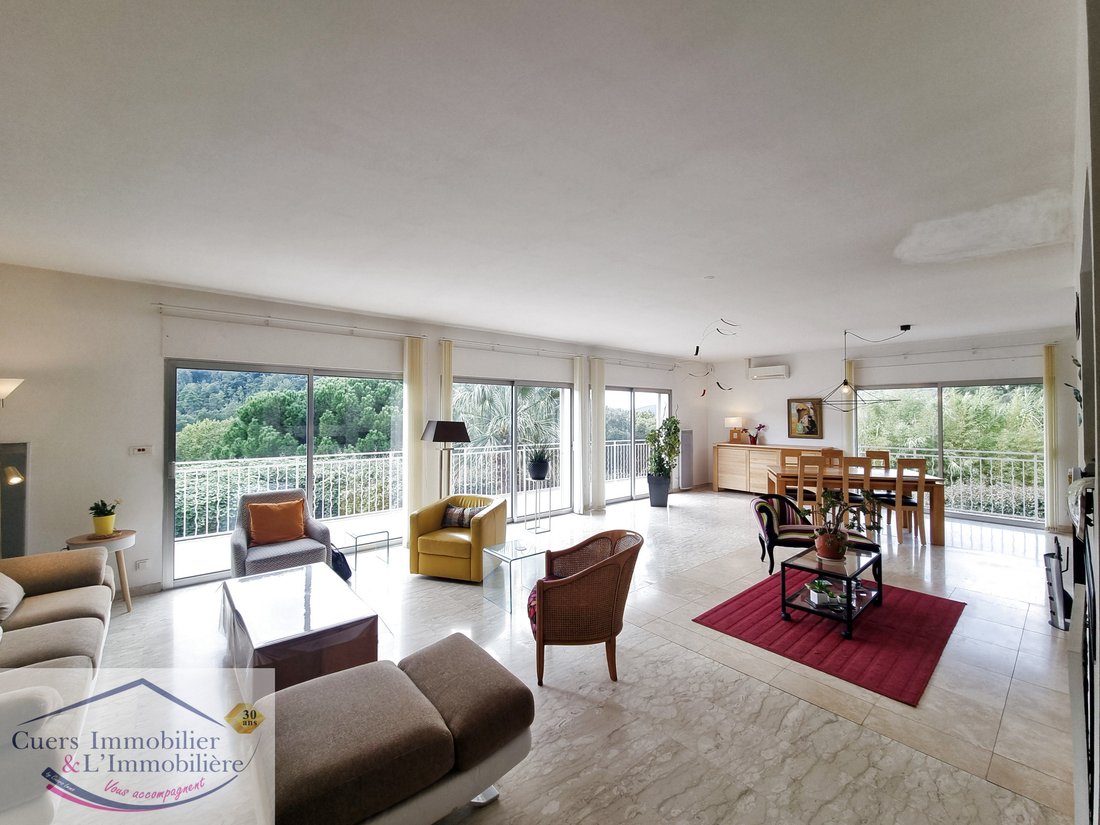 Villa in Collobrières, Provence-Alpes-Côte d'Azur, France 2 - 19044471