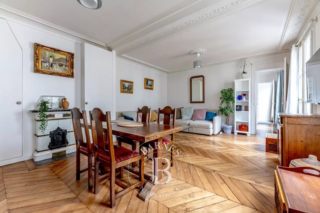 Apartment in Saint Philippe du Roule, Paris 8e Arrondissement, Paris 5 - 19043961