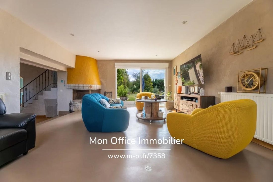 Casa en Trets, Provenza-Alpes-Costa Azul, Francia 3 - 19044571