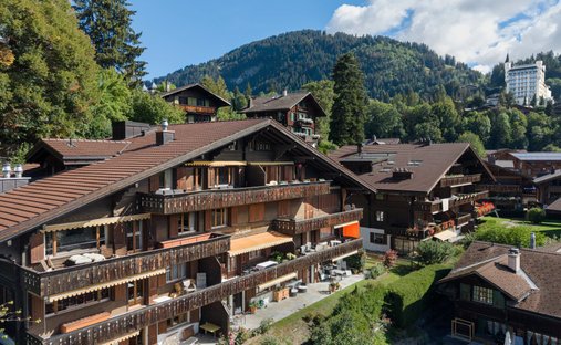 Wohnung in Gstaad, Saanen, Kanton Bern 1