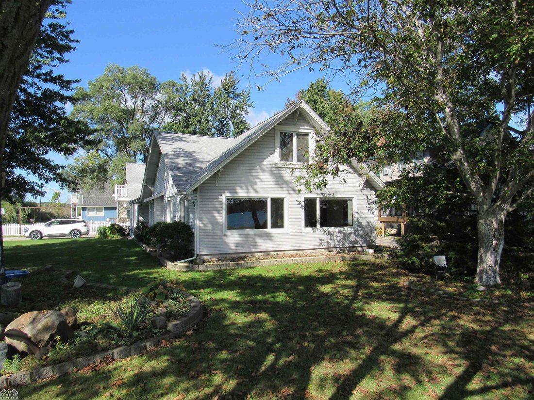 House in Clay Township, Michigan, United States 2 - 19043875
