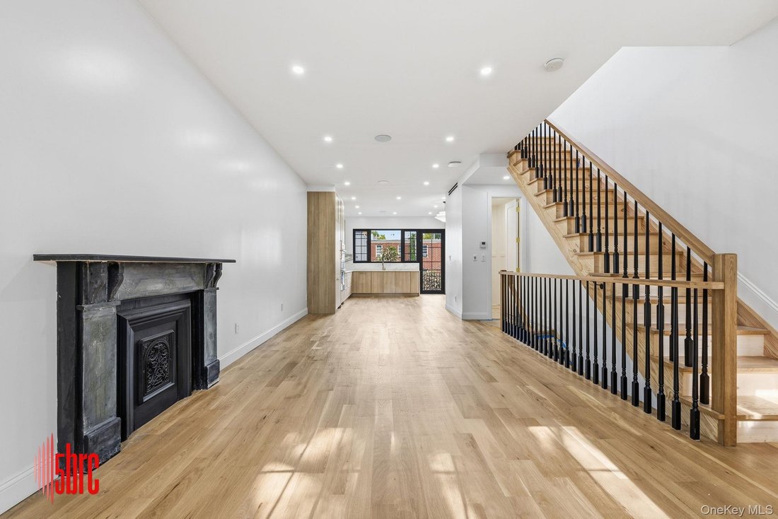 House in New York, New York, United States 3 - 19043535