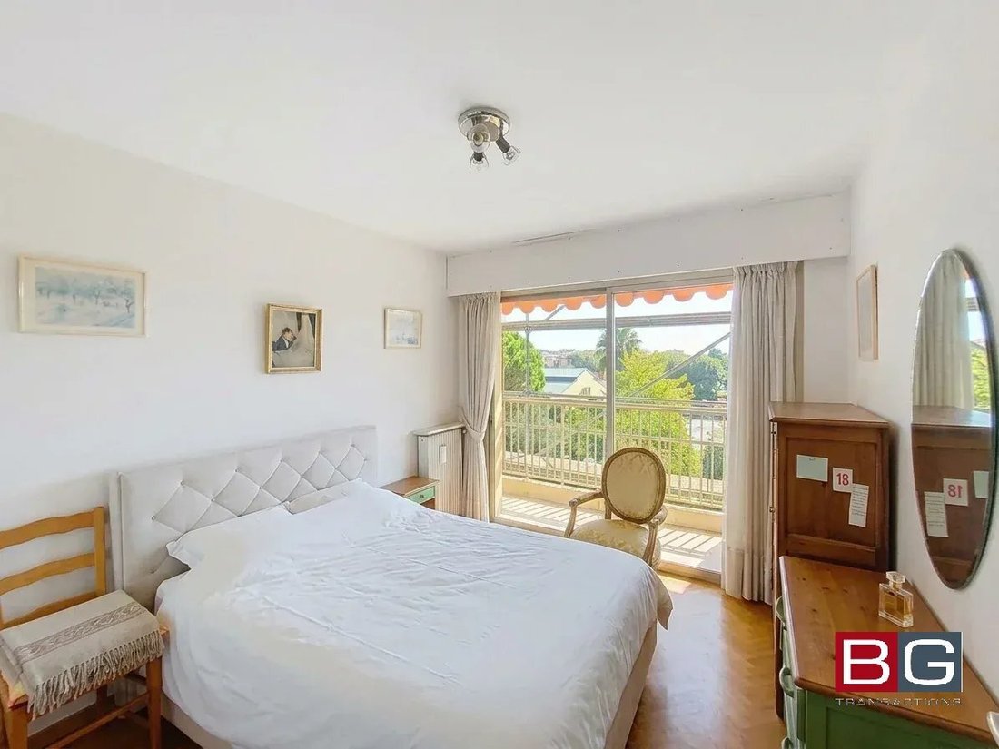 Apartamento en Plaza de Gaulle, Antibes, Francia 5 - 19043977