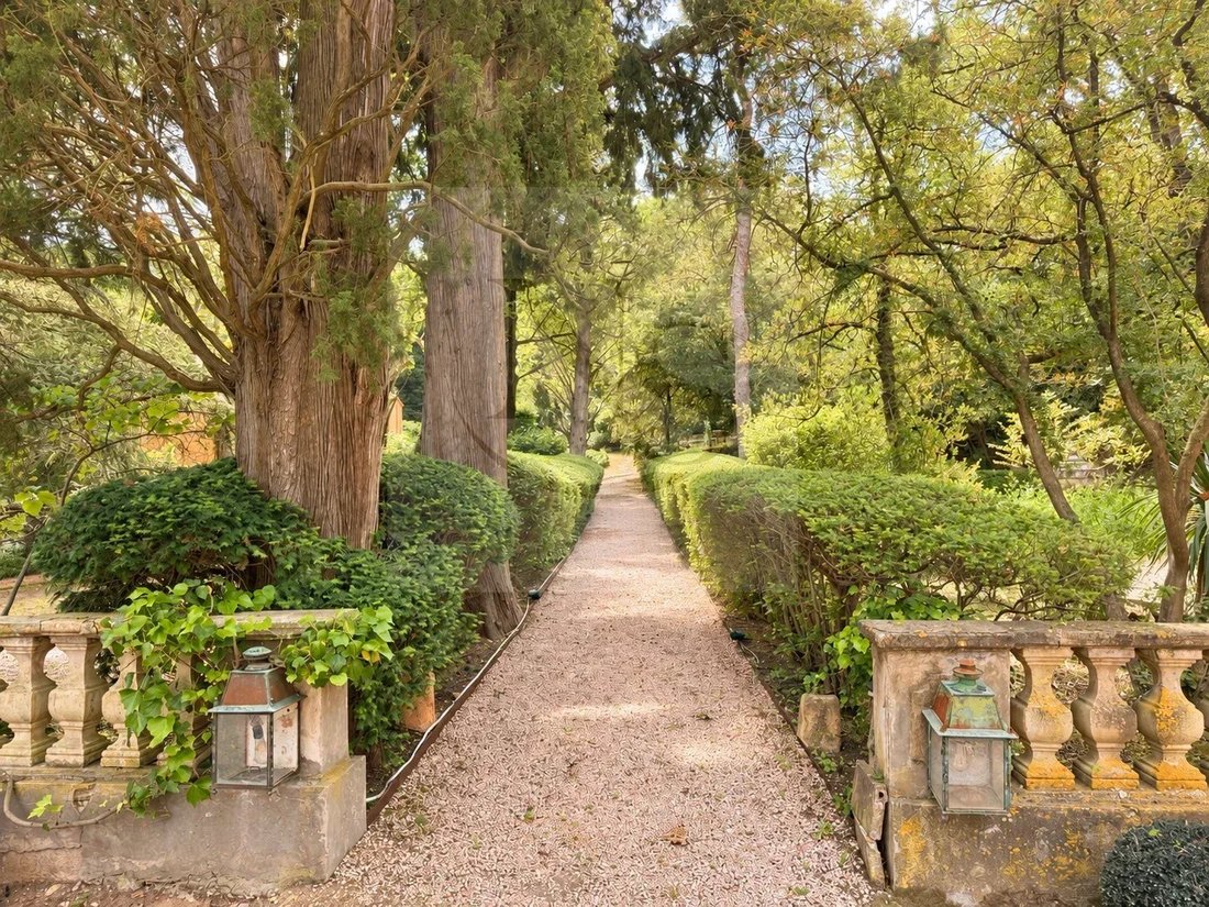 Maisons de campagne à Comtale-Cente-Cours Mirabeau, Aix-en-Provence, France 4 - 16839924