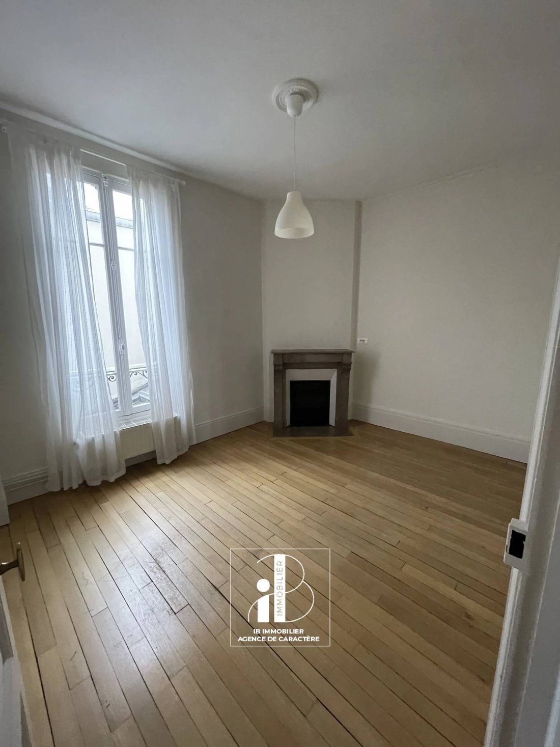 Apartment in Fontainebleau, Ile-de-France, France 5 - 19044559
