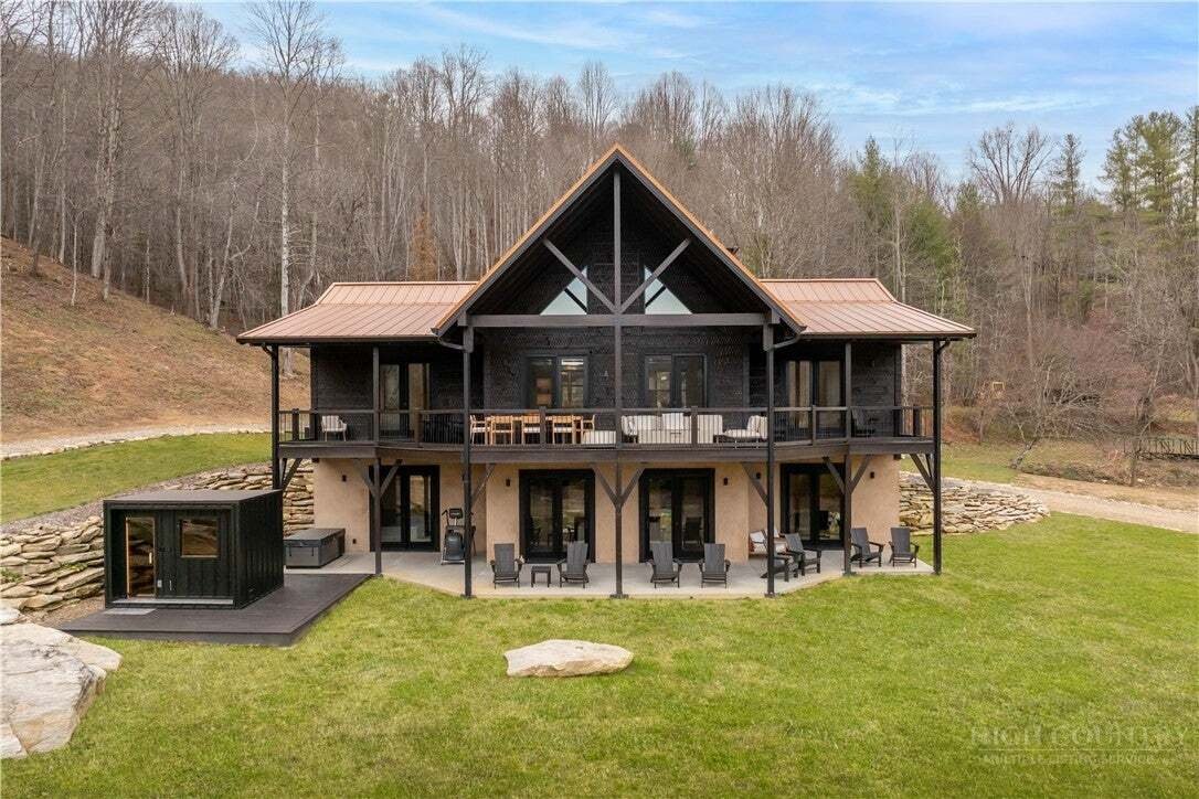 House in Vilas, North Carolina, United States 1 - 19043409