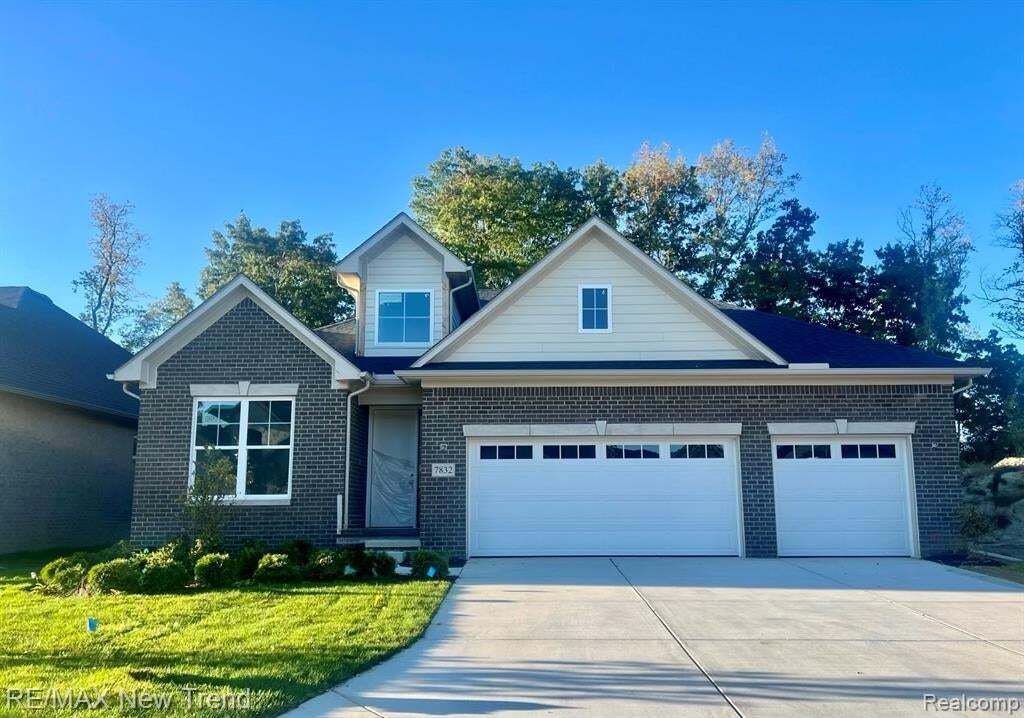Condominio en Orchard Lake Village, Míchigan, Estados Unidos 1 - 18307258