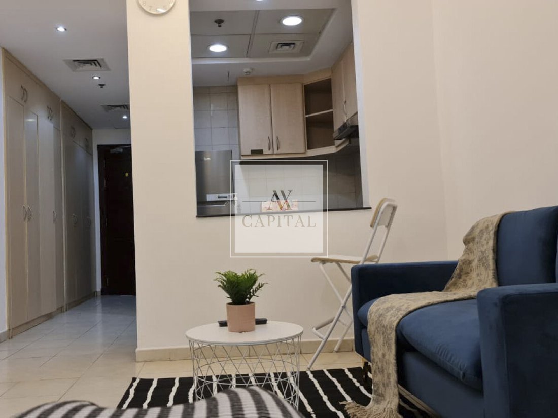 Apartment in Al Yufrah 1, Al Yufrah, Dubai 2 - 19044425